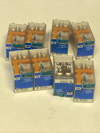 8x Miniatur-Steckrelais M2-D125 2Wechsler. 12A 125VDC8