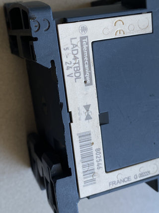 Telemecanique / Schneider Electric CAD32BD Hilfsschütz | 24V DC | 3S+2Ö | TeSys1
