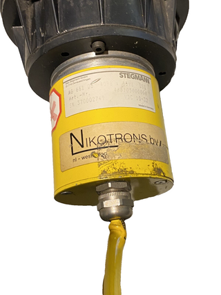 INDRAMAT 090B-0-PD-4-C/110-B-1/WA611XX (SERVOMOTOR) +Stegmann AG 661 22 4096 X11