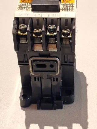 Fuji Electric SC-0 (13) Schütz 110V/120V AC Spule Schütz GEBRAUCHT5