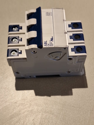 ABL Sursum 3C4UR Leitungsschutzschalter 3P 4A 480Y/277VAC Sicherungsautomat NEU3