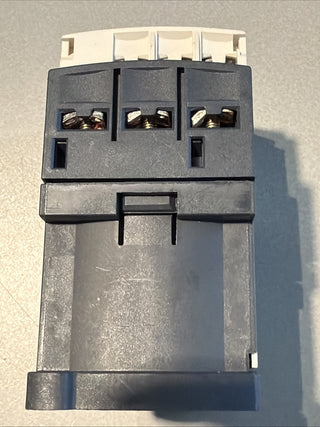 Schneider Electric TeSys D Leistungsschütz LC1D18BL + Entstörmodul LAD4TBDL (Geb1