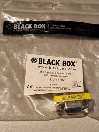 Black Box FA445-R2 Gender Changer DB9 Buchse/Buchse Adapter – NEU2