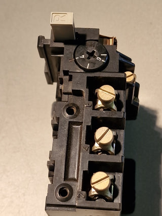 Siemens 3UA4200-7AD / 3UA42 00-7AD#122