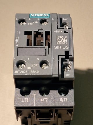 Leistungsschütz Siemens 3RT2025-1BB40#120