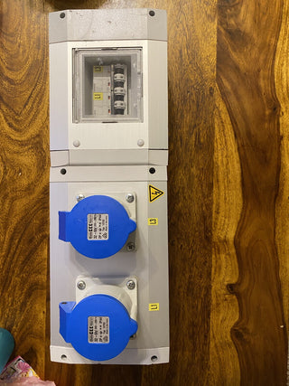 Siemens BD01 Abgangskasten mit 32A CEE Steckdose | Gebraucht9