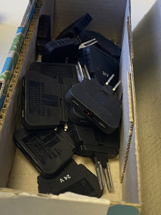 19x Sicherungsstecker ST-SILED 24-UK 4 0921037 Phoenix Contact3