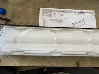 Schneider SE rilux t5 led ip65 4PB 39566 notleuchte OVA0