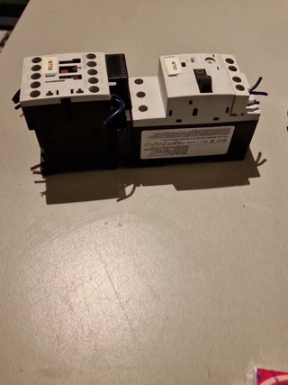 SIEMENS SIRIUS Leistungsschalter 3,5...5A 3RV1011-1FA10+3RT1016-1BB411