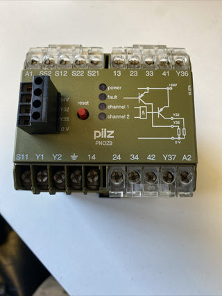 Pilz PNOZ 8 Sicherheitsschaltgerät – 24V AC – Id.-Nr. 4747704