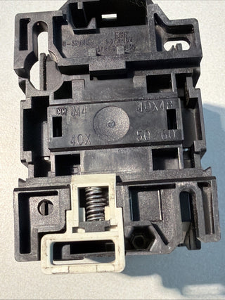 Telemecanique LC1 D25004 Kontaktor 220V Zylinder 50-60Hz3