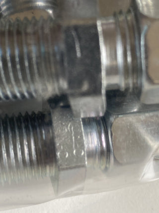 13x Gerade Schottverschraubung 10mm (10L) – Stahl verzinkt – Neu & Unbenutzt2
