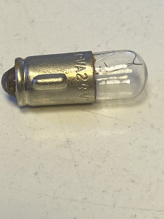 100 Stück Glühlampe NARVA - 24V 2W - BA7s 7x20 DDR-WARE7