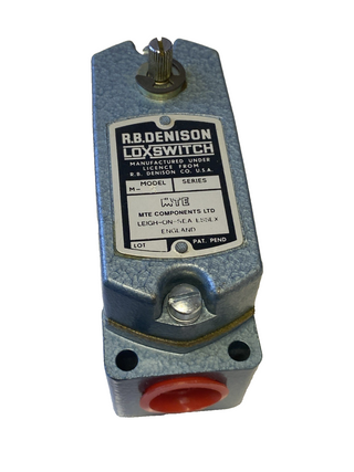 R.B. Denison Loxswitch Modell M Limit Switch / Grenztaster – NEU & OVP6