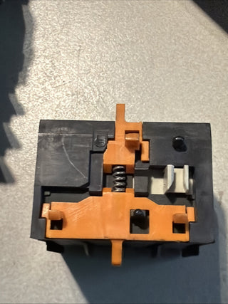 Telemecanique LA1 KN11 Hilfskontaktblock 1S/1Ö Schütz SPS PLC Schaltschrank Geb5