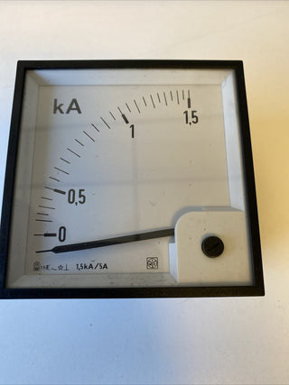 IME RQ96E Amperemeter 1,5kA / 5A – Analoges Einbaumessgerät – NEU0