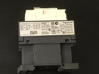 Schneider Electric LC1D12P7 Leistungsschütz | 230V AC | 12A (Motor) / 25A (AC-1)5