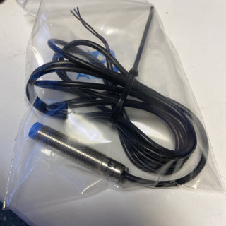 SICK IME12 M12 Näherungssensor Induktiv, Gewinderohr 4 mm PNP 10 → 30 VDC / 20010
