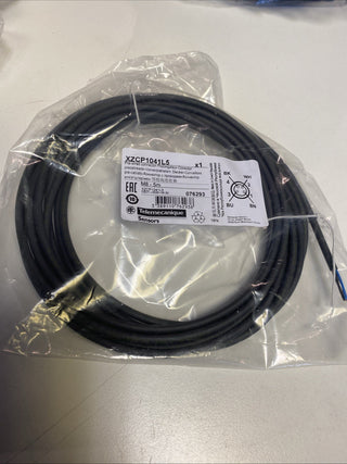 Schneider Electric XZCP1041L5 Sensor-Aktor-Kabel | M8, 4-polig, 5m – NEU2