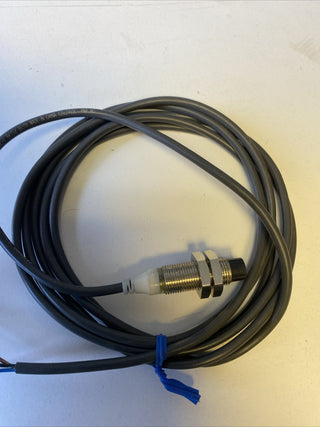 Omron E2A-M12KN08-WP-B1 Induktiver Näherungssensor – NEU4