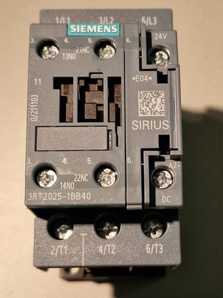 Leistungsschütz Siemens 3RT2025-1BB40#128
