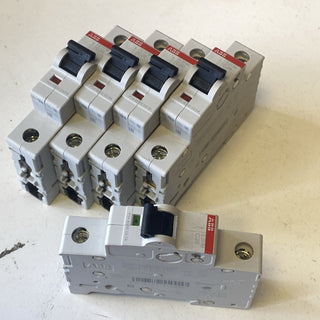 5x ABB S201M-C20 Sicherungsautomat 20A 1-polig 10kA – NEU & UNGEBRAUCHT