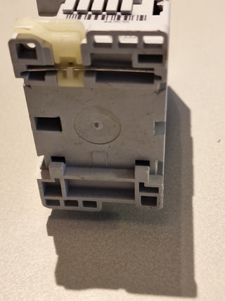 1pcs New Sprecher+Schuh contactor CA7-30-00 110V in box #22
