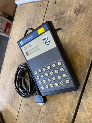Schneider Electric TelemecaniqueTSX T107 0 PROGRAMMIERER-TERMINAL1
