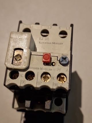 Relais Moeller Z00-6 4-6A #10