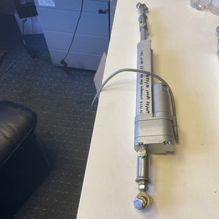 TRANSMOTE Potentiometer DLB-24-30-A-200-POT-IP65Elektrozylinder 24VDC 1500N 2,3A5
