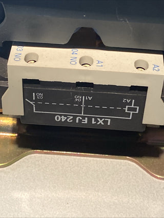 Telemecanique LC1 F400 Schütz 400A 200kW - Spule 230V AC - TeSys F