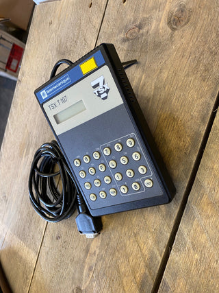 Schneider Electric TelemecaniqueTSX T107 0 PROGRAMMIERER-TERMINAL2