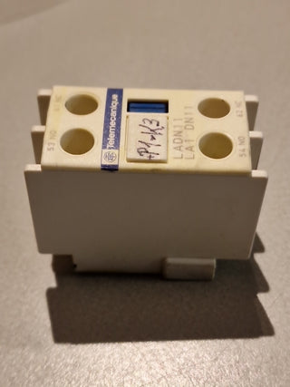 Telemecanique LADN11 Hilfsschalterblock TeSys Hilfsschütz 1NO+1NC 4-polig Gebr.3