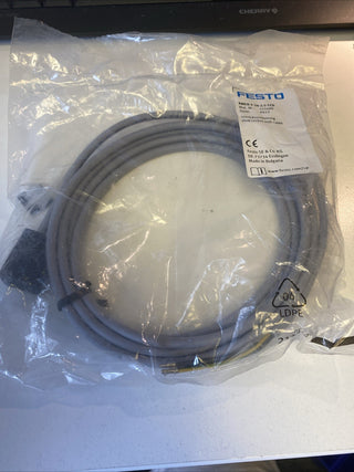 Festo KMEB-1-24-2,5-LED Steckdosenleitung 151688 24V DC1