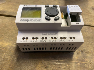 Moeller / Eaton easy 820-DC-RC Steuerung Logik Modul 24V DC (Gebraucht)0