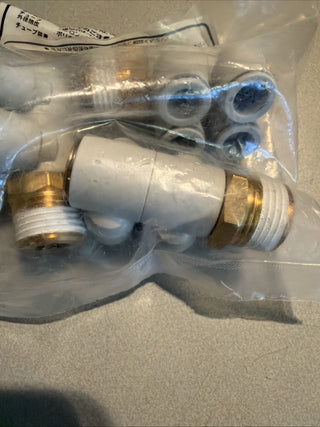 3X Neu SMC KQ2ZD10-04AS Connector2