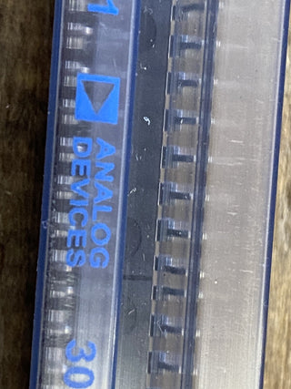 FAIRCHILD SEMICONDUCTOR ADI-0098-02, Lot von 25 Chips9