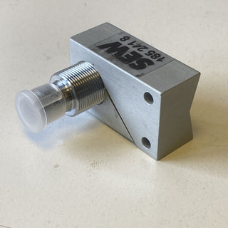 SEW Eurodrive 185 241 8 Näherungssensor + Turck Bi5U-M18-AP4X-H1141/S3314