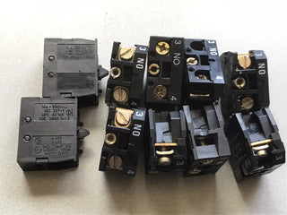 10X Telemecanique ZB2-BE101 Kontaktblock0