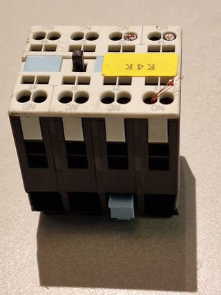 Siemens 3RH1921-2HA22 Hilfsschalterblock Federzug S0-S12 2NO+2NC 10A Gebraucht2