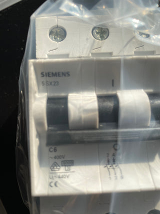 Siemens 5SX23 C6 Leitungsschutzschalter | 3-polig | 6A | Typ C1
