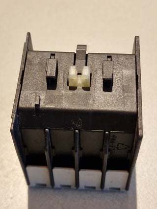 1PC 3RH1911-2FA22 auxiliary contact#24