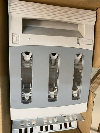 Rittal SV 9345.100 Sicherungshalter – RiLine 60 mm (Class J, 3-polig)1