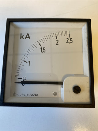 IME RQ96E Amperemeter – 2500/5A AC – 96x96mm1