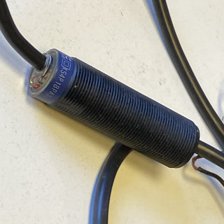 Telemecanique XS4P18PA370 Induktiver Näherungssensor – M18 – PNP NO6
