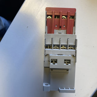 Allen-Bradley 700S-CF620EJBC Sicherheits-Hilfsschütz –  NEU9