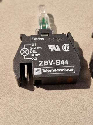 2xTelemecanique ZBV B44 Modul VPE0