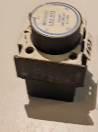 Telemecanique LA2 DT2 Zeitverzögerungsblock Hilfskontaktblock 0,1-30s Gebraucht2