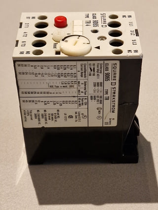 Quadratisch D Klasse 9065 Typ TR 4#21