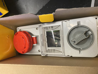 Palazzoli Auslauf Blis 2P+T 16A 200-250V 6H 50-60HZ F1